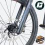 Trottinette de descente Gravity DH Raptor - Vue sur le frein hydraulique avant avec son disque de 203 mm