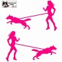 Femme pratiquant du canicross avec son chien nordique - husky - Autocollant Canicross - Stickers voiture - rose