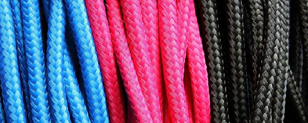 Corde creuse polyéthylène - Idéale pour usages marins et mushing