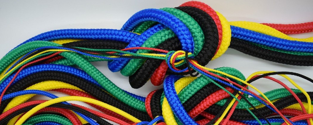 Corde Creuse, Dyneema et Câbles - Performance et Fiabilité